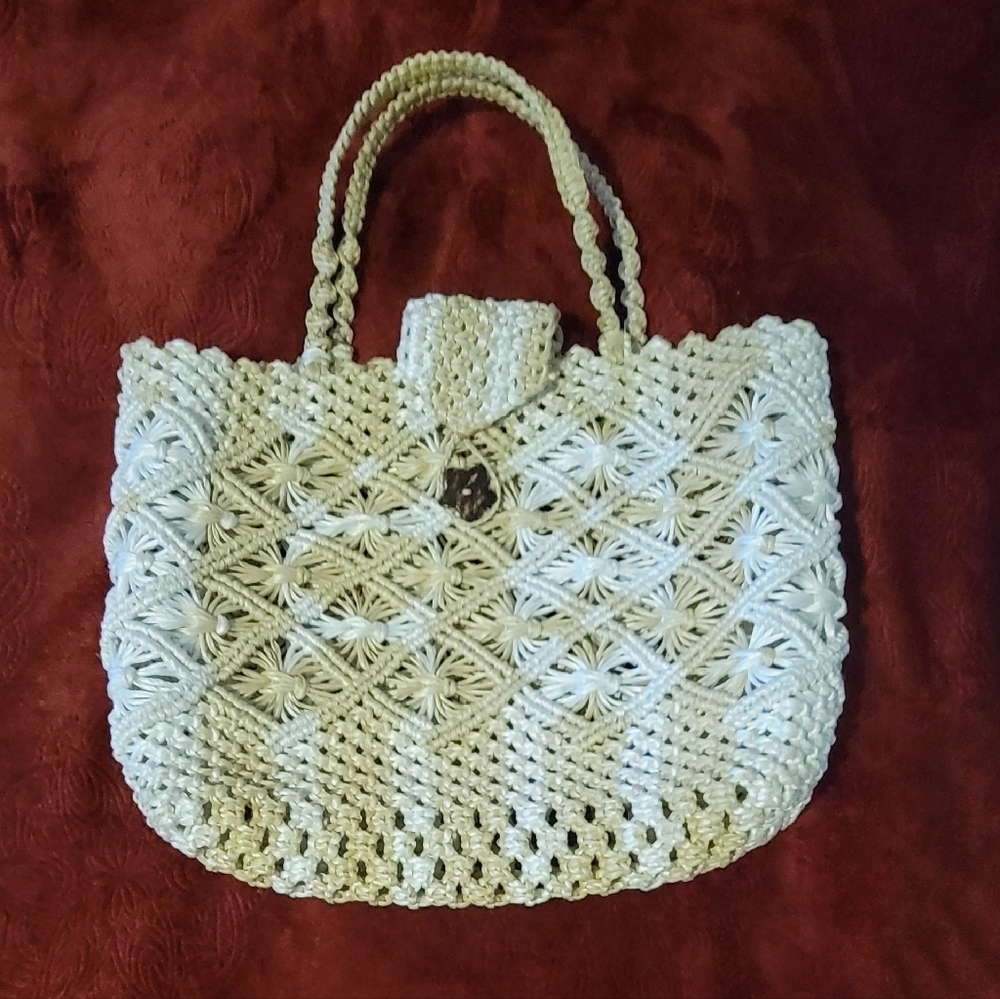 ๐ฅ6XHP๐ฅ9-21-23,4-5,4-19,5-25-24๐ฅ๐ฅNWOT WOMENS MACRAME KNIT BAG WHITE AND KHAKI - Picture 1 of 5